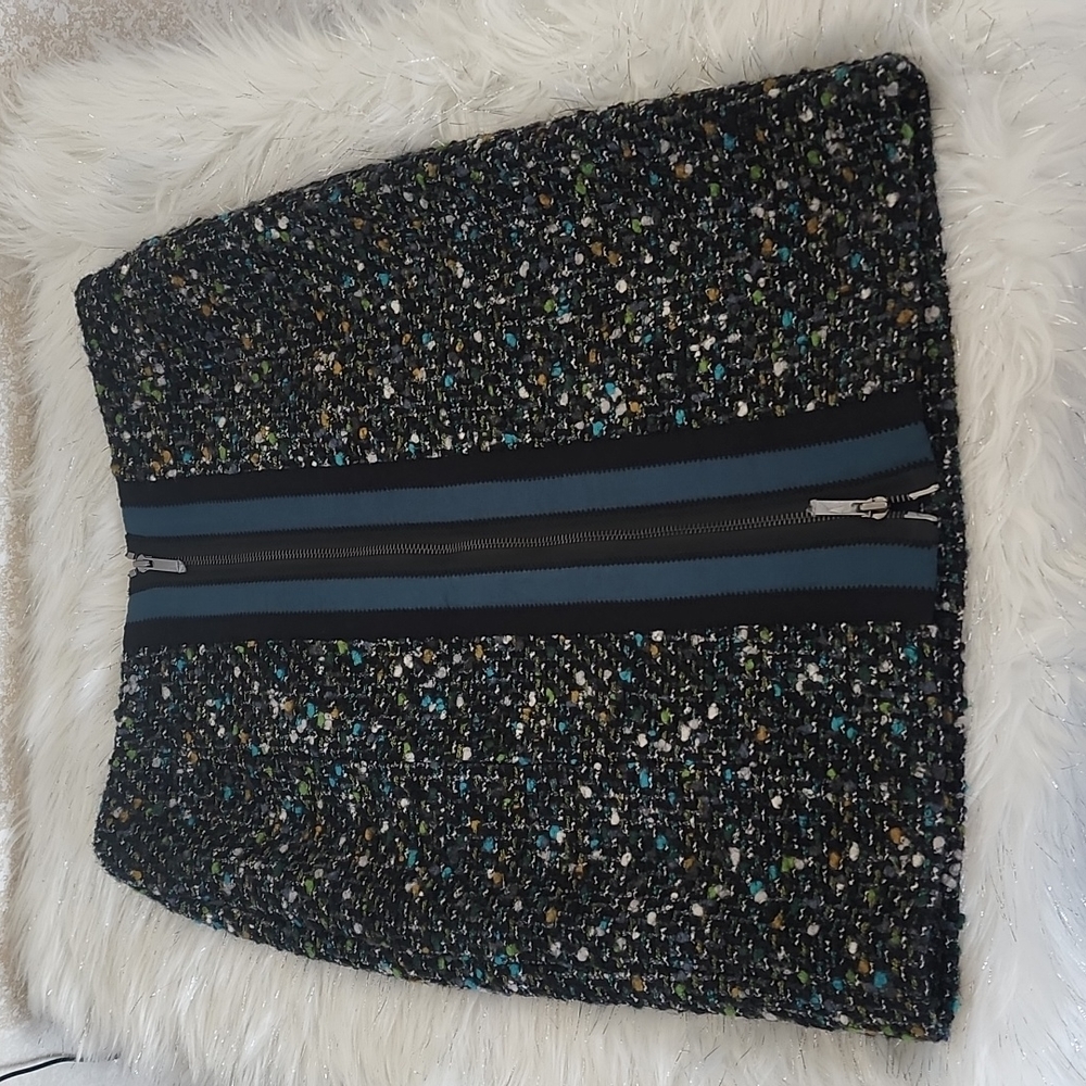 New W By Worth Zip Front skirt